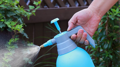 2L Spray Bottle Plastic Watering Pot High Air Pressure Thickened Water Sprayer